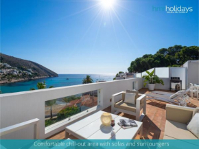 Luxury penthouse SeaEsta by HMR Holidays